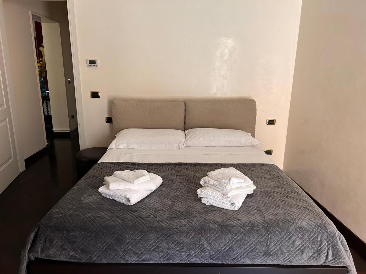 Piazza Maggiore Luxury Apartment Bologna Buitenkant foto